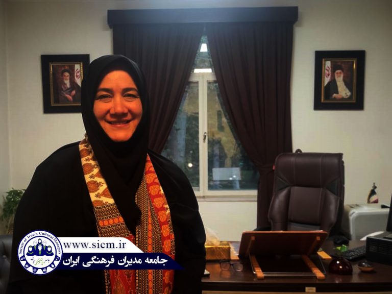 مدیر فرهنگی باید منعطف باشد/ رشته مدیریت فرهنگی نگاهی چند بُعدی در حوزه فرهنگ به ما بخشید