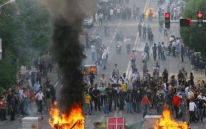 حوادث اخیر کشور اساتید دانشگاه تهران را گِرد هم آورد!